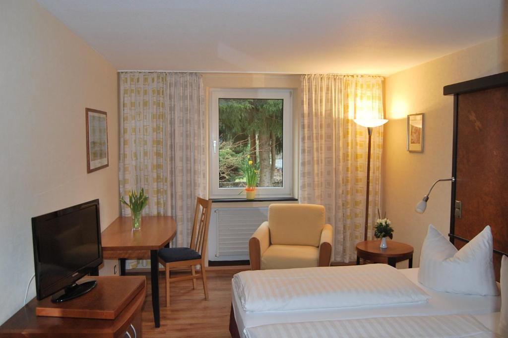 Waldhotel Im Wiesengrund Hürtgenwald Oda fotoğraf