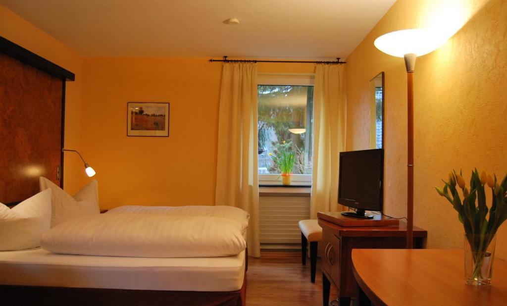 Waldhotel Im Wiesengrund Hürtgenwald Dış mekan fotoğraf