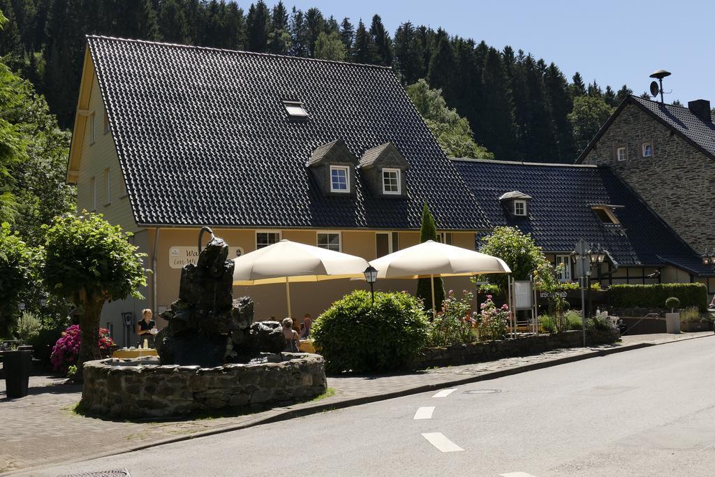 Waldhotel Im Wiesengrund Hürtgenwald Dış mekan fotoğraf
