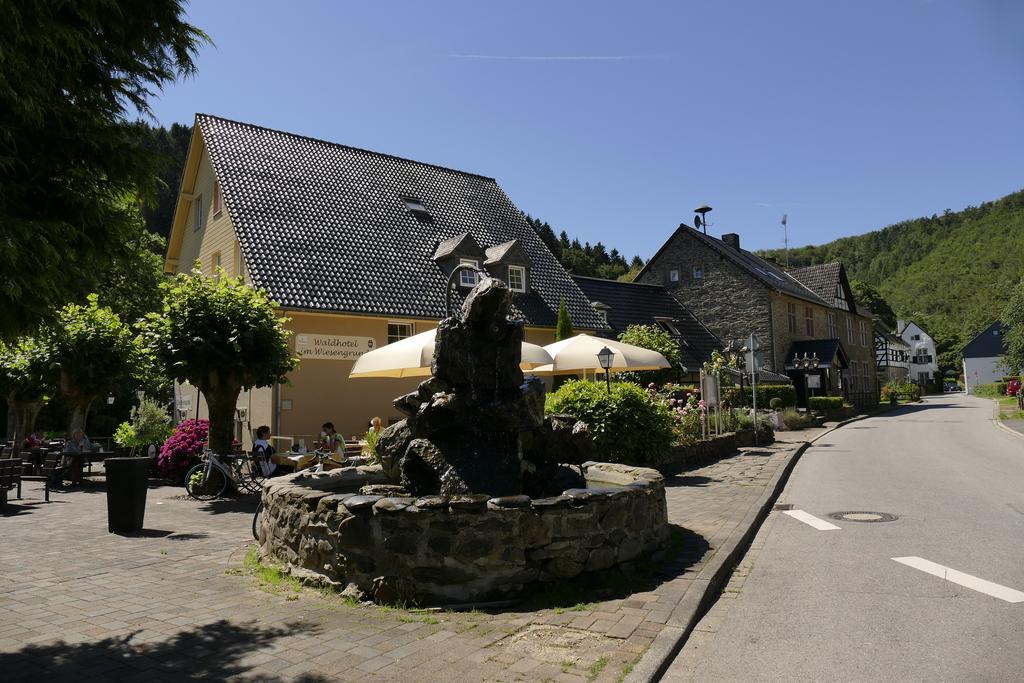 Waldhotel Im Wiesengrund Hürtgenwald Dış mekan fotoğraf