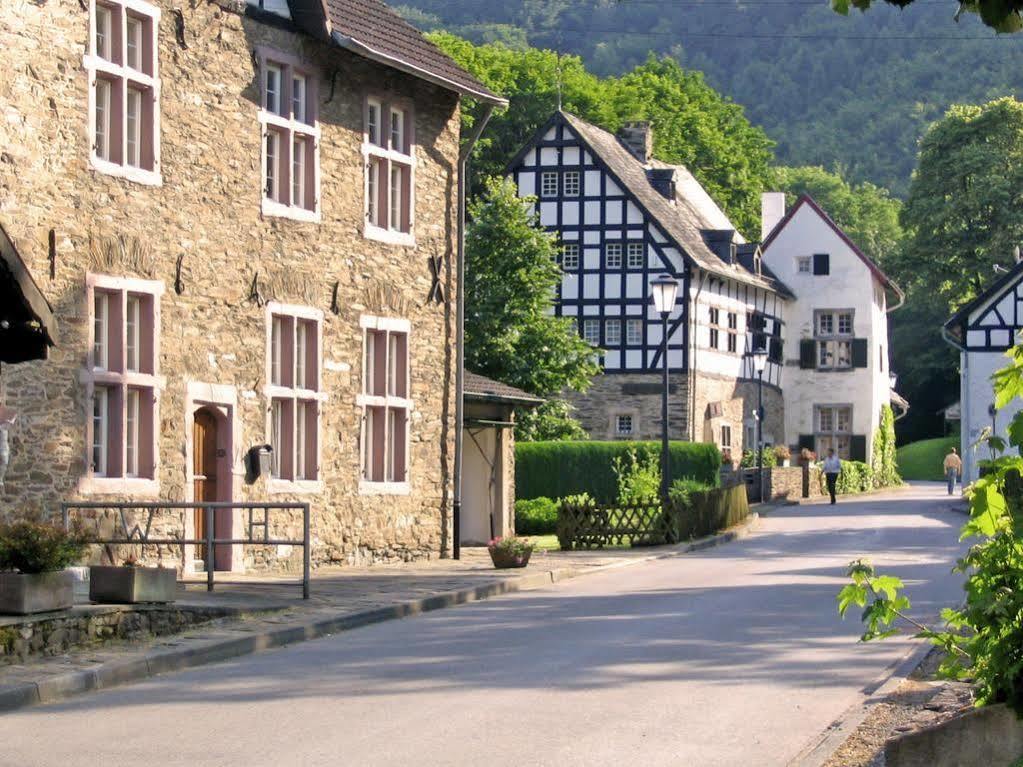 Waldhotel Im Wiesengrund Hürtgenwald Dış mekan fotoğraf